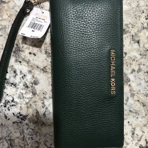 Michael Kors Wallet NWT